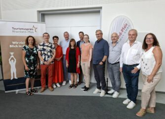Gruppenbild Jury plus Orgateam 2025