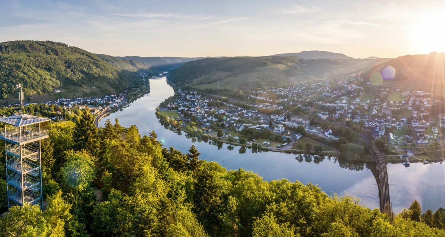 Aussichtsturm Prinzenkopf in Pünderich an der Mosel im rheinland-pfälzischen Landkreis Cochem-Zell ​